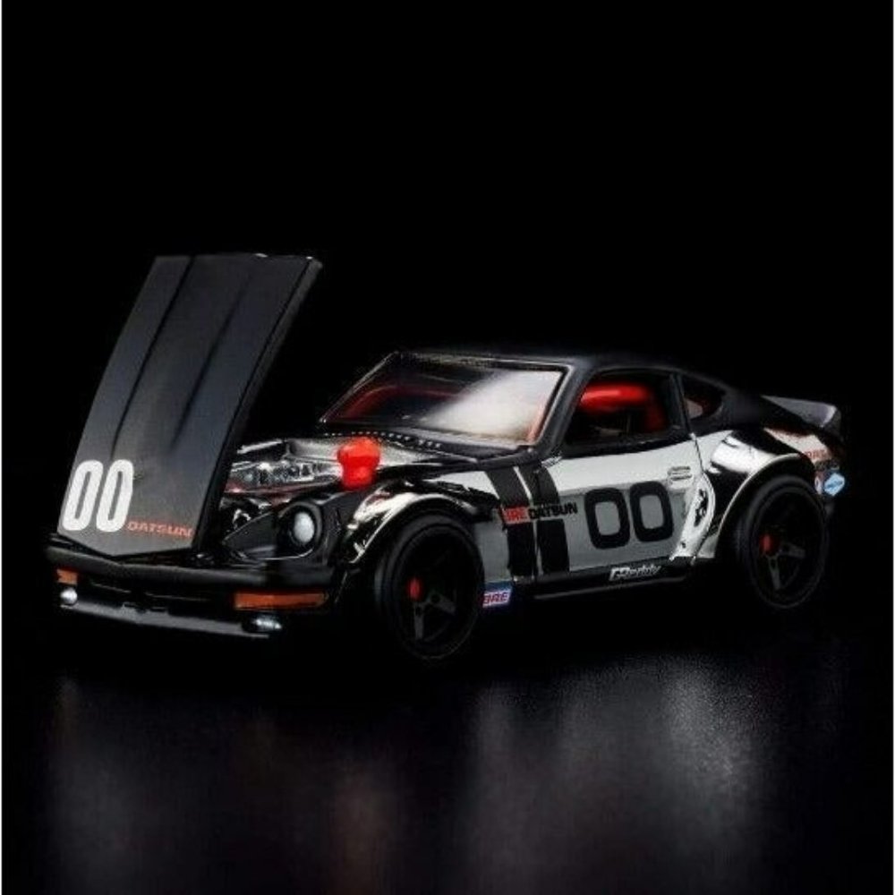 2023 Hot Wheels RLC Exclusive Custom '72 Datsun 240Z BRE Redline Club In Hand